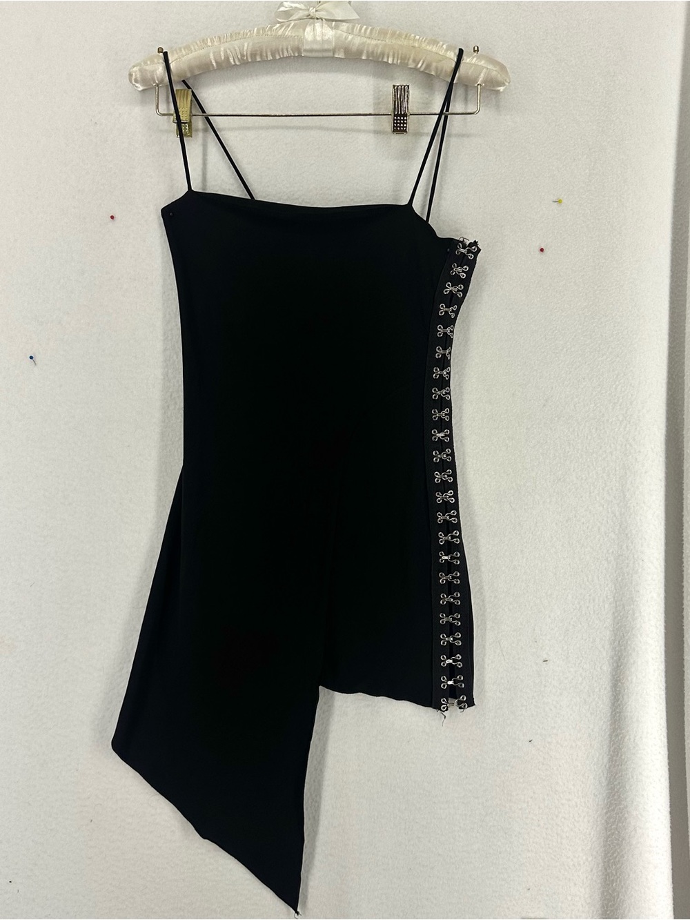 Ariella Y2K Goth Asymmetrical Mini Dress Women’s Medium Black Hook Eye